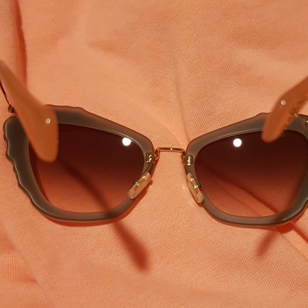 Miu Miu Sunglasses W/ Case & Box New - image 4